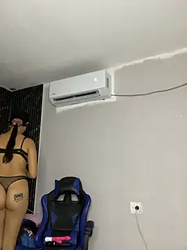 ValentinaLux Oficiall online show from July 2, 6:36 pm