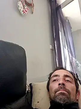 beauPaff online show from April 26, 2:15 pm