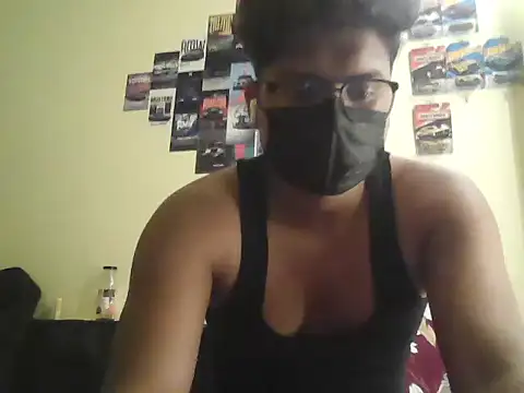 Snapshot of Secreat_playBoy001 chatting on May 10, 7:08 pm Secreat playBoy001 online show from May 10, 7:08 pm