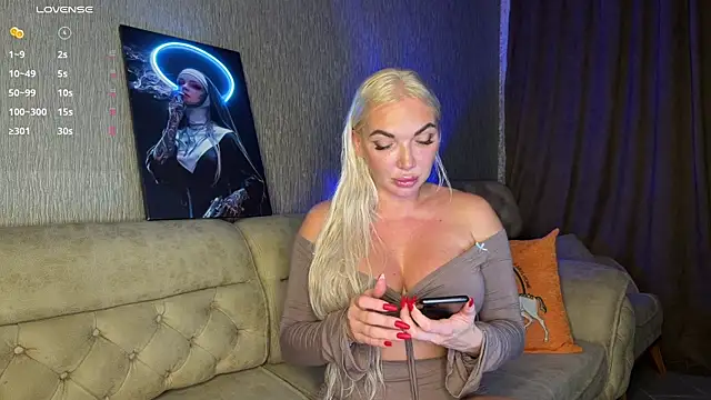 MissJessX online show from August 1, 10:08 pm