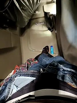 buby086 online show from April 28, 8:52 am