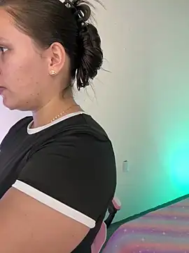 Ivonny Goldie online show from May 21, 1:12 am