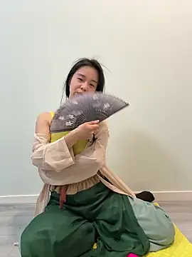 NiNa5203 online show from May 9, 6:07 am