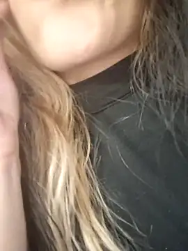 AshleyyHall online show from June 23, 6:06 pm