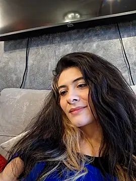 AshleyyHall online show from June 24, 2:05 pm