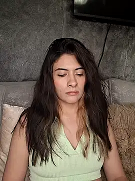 AshleyyHall online show from July 17, 11:53 pm