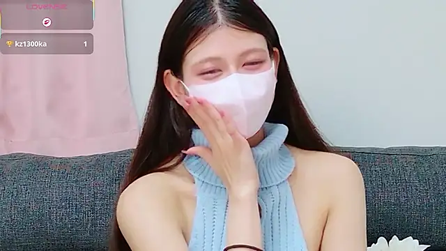 Lina caro  online show from April 25, 1:52 pm