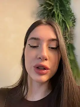 BOOMFOXY online show from May 28, 11:51 am