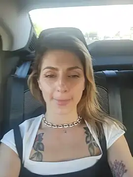 SofiaLace online show from June 7, 4:11 pm