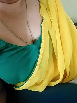 Call Honey online show from June 14, 6:04 am