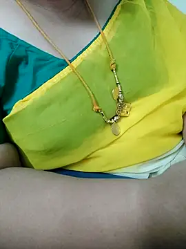 Snapshot of Call_Honey chatting on June 27, 2:34 pm Call Honey online show from June 27, 2:34 pm