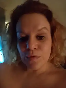 Maryquenn online show from May 22, 9:42 pm