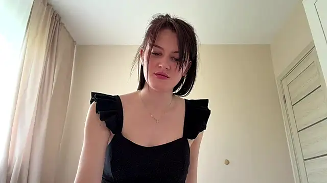 YourChristine online show from May 3, 8:09 am