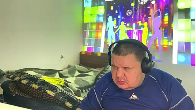 chubby daddy online show from April 28, 2:27 am