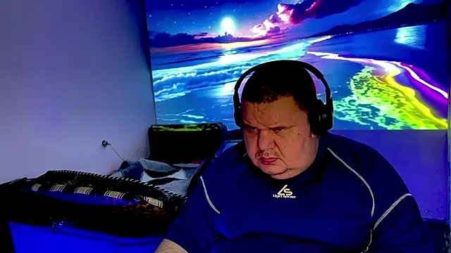 chubby daddy online show from April 28, 11:10 pm