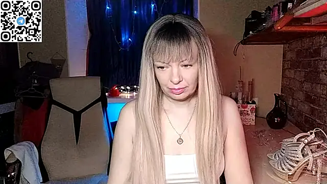 Snapshot of Fluffy_Duffy962 chatting on June 13, 8:51 pm Fluffy Duffy962 online show from June 13, 8:51 pm