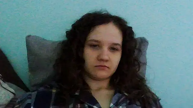 EmilyBriss online show from May 4, 11:39 am