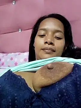Snapshot of Stefany_03_ chatting on June 27, 12:04 am Stefany 03 online show from June 27, 12:04 am