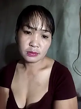 Snapshot of Beola-mi chatting on April 30, 8:57 pm Beola-mi online show from April 30, 8:57 pm