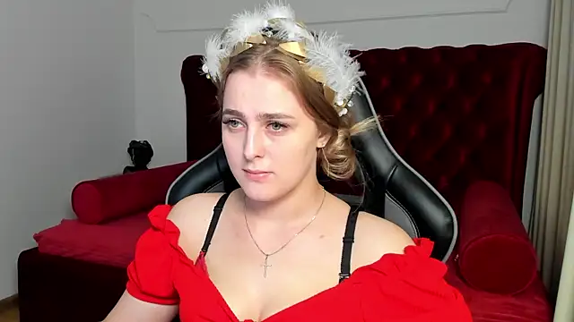 EllaBells online show from June 12, 4:55 am