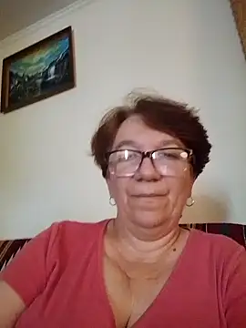 KetQueen101 online show from June 6, 1:05 pm