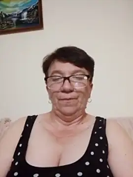 KetQueen101 online show from June 18, 8:57 pm