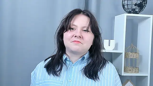 MaliaDemus online show from April 24, 12:18 pm