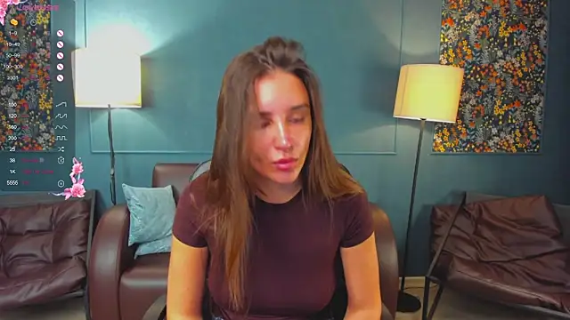 NicoleWells22 online show from May 20, 6:19 am