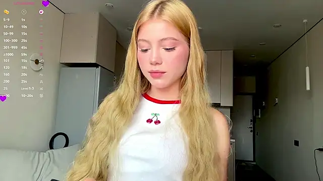 AlberthaBudd online show from July 5, 5:03 am