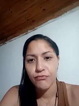 Snapshot of anita0123 chatting on May 25, 1:00 am anita0123 online show from May 25, 1:00 am