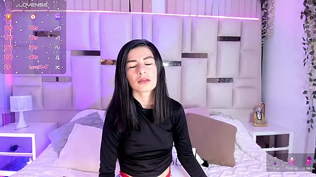 mariana  thompson online show from July 15, 2:39 am