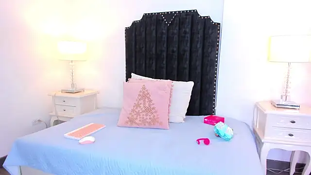 Snapshot of briny_saez chatting on July 10, 7:27 pm briny saez online show from July 10, 7:27 pm
