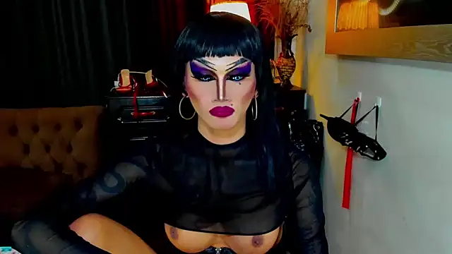 Snapshot of lubottarah chatting on May 3, 1:06 pm lubottarah online show from May 3, 1:06 pm