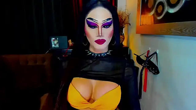 Snapshot of lubottarah chatting on May 4, 7:21 pm lubottarah online show from May 4, 7:21 pm