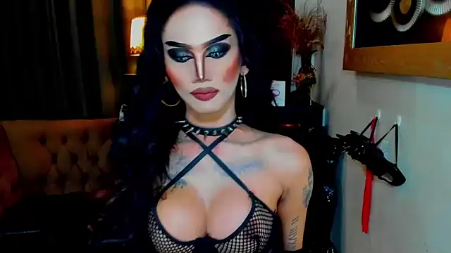 Snapshot of lubottarah chatting on May 27, 6:05 pm lubottarah online show from May 27, 6:05 pm