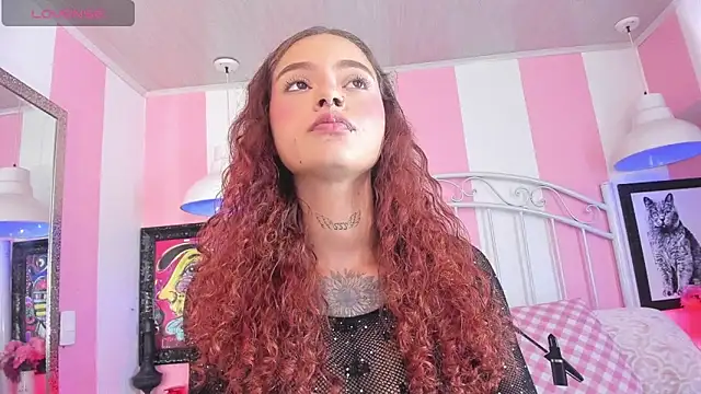 Caroline420  online show from June 13, 2:26 pm