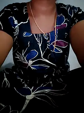 Snapshot of Tamil_Hot_HoneyBee chatting on June 29, 3:57 am Tamil Hot HoneyBee online show from June 29, 3:57 am