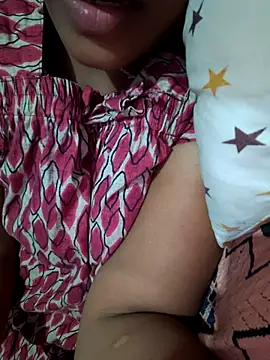 Snapshot of Tamil_Hot_HoneyBee chatting on July 18, 5:06 pm Tamil Hot HoneyBee online show from July 18, 5:06 pm