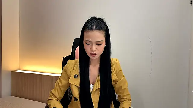 Snapshot of WynellAveritt chatting on May 2, 12:54 pm WynellAveritt online show from May 2, 12:54 pm