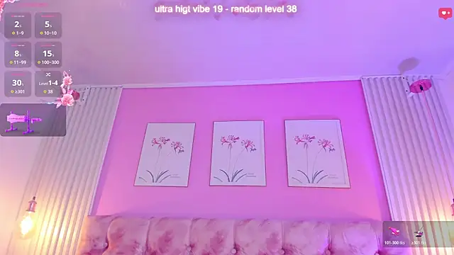 Ariana west  online show from June 7, 3:10 am