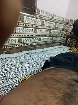 rahulkumar144 online show from April 26, 7:39 am