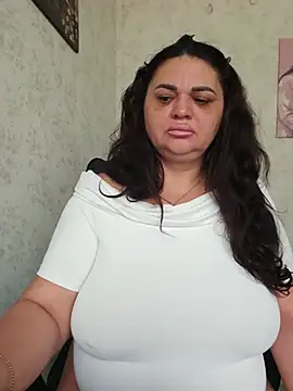 Snapshot of -CUTE-EVVIL- chatting on July 24, 6:33 am -CUTE-EVVIL- online show from July 24, 6:33 am