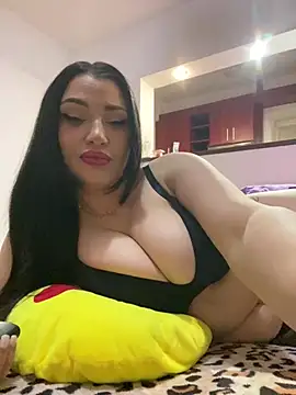 AylaSparkk online show from May 10, 9:09 pm