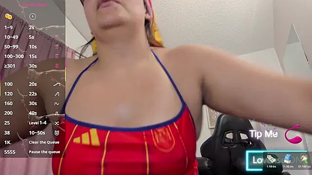 Snapshot of Valeri_bj chatting on July 21, 8:55 pm Valeri bj online show from July 21, 8:55 pm