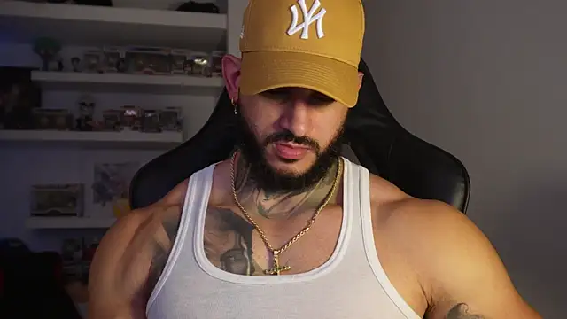 iamjackc  online show from August 1, 1:05 am