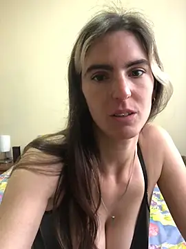 Snapshot of justef09 chatting on June 12, 5:45 pm justef09 online show from June 12, 5:45 pm