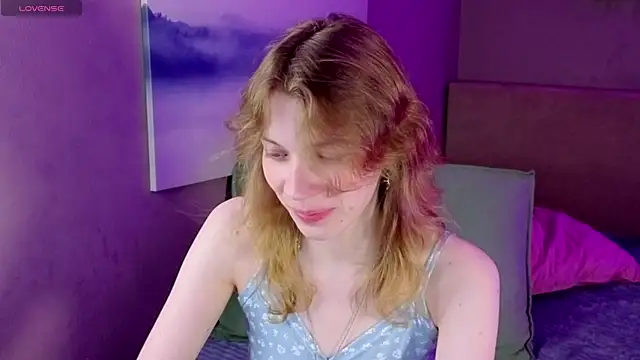 Emily Cartex online show from June 15, 5:42 am