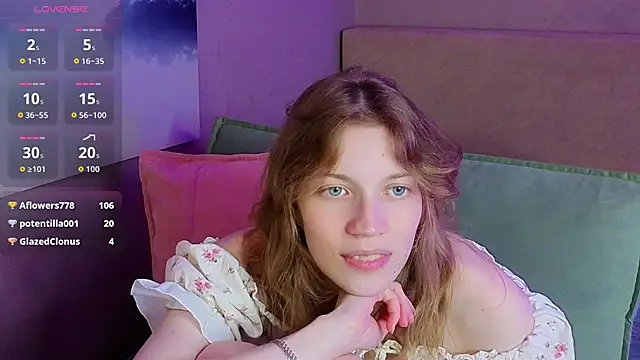Emily Cartex online show from June 18, 9:14 am