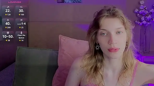 Emily Cartex online show from July 19, 5:33 am