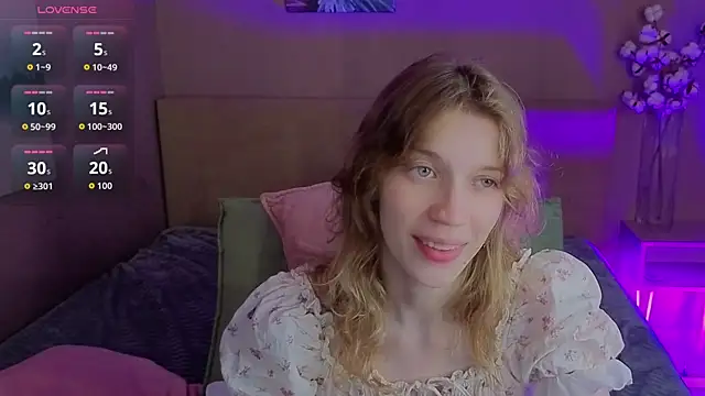Emily Cartex online show from July 21, 8:16 am